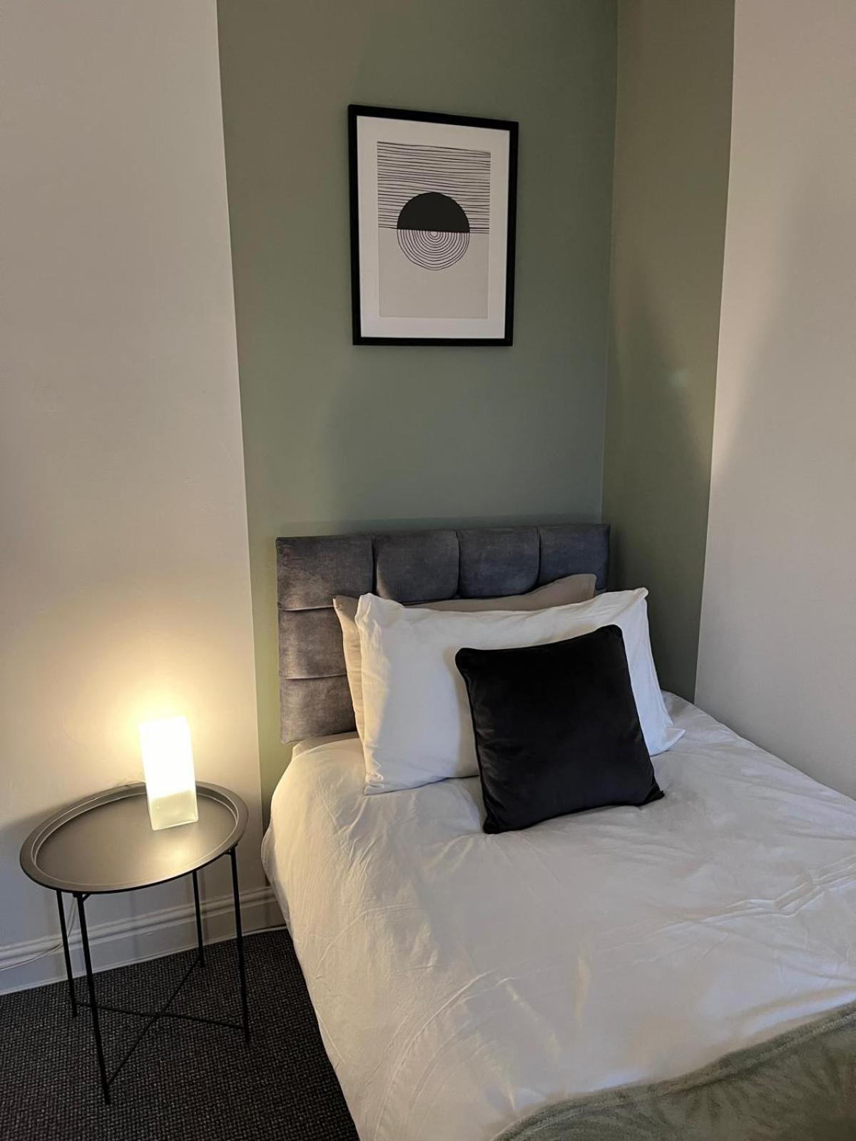 Stylish Townhouse In Lincoln Villa Eksteriør bilde