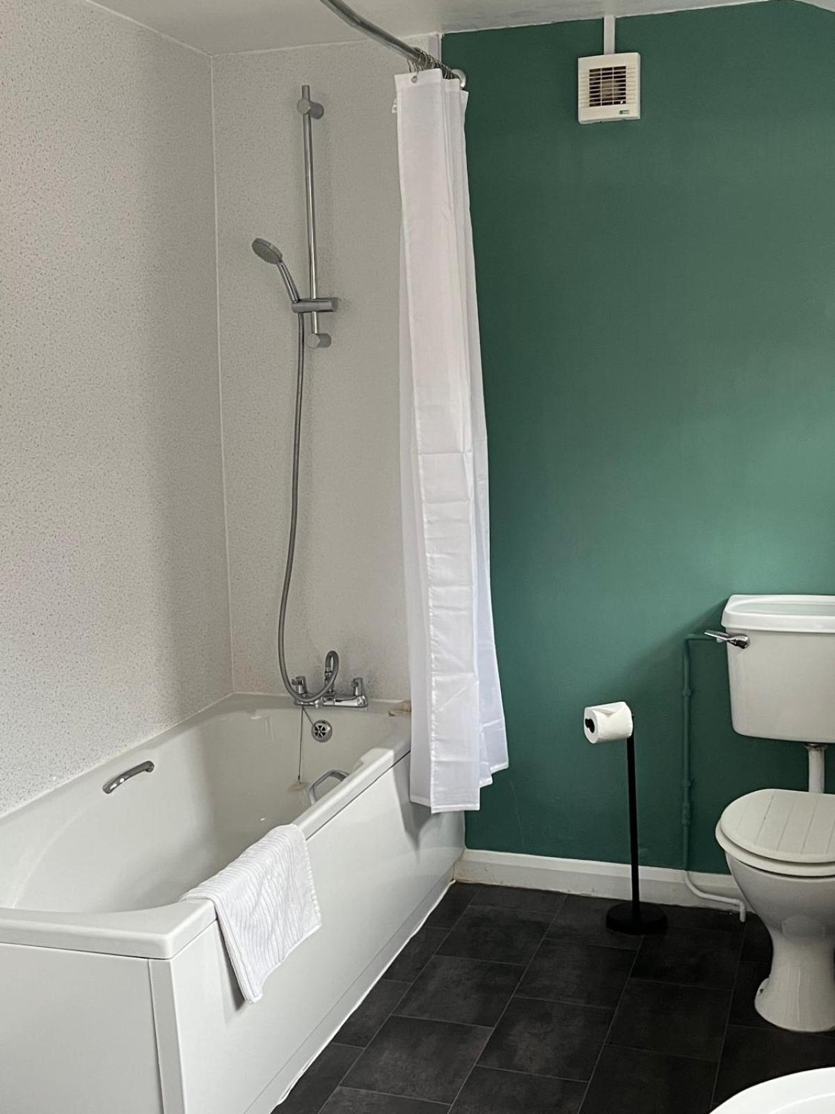 Stylish Townhouse In Lincoln Villa Eksteriør bilde